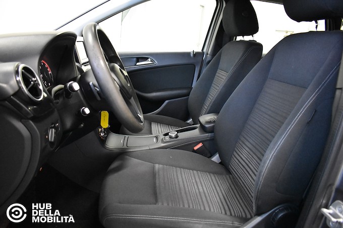 MERCEDES-BENZ B 180 CDI BlueEFFICIENCY Executive